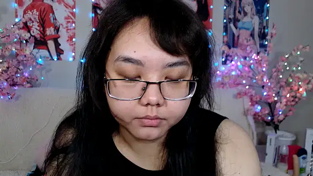 Moertomlly online show from July 9, 2026, 4:24 am