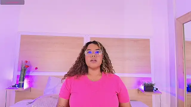  nickypurple  online show from November 11, 2025, 7:08 pm