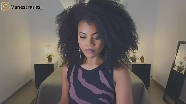 Snapshot of ShadayCarmell chatting on October 2, 2025, 8:45 pm ShadayCarmell online show from October 2, 2025, 8:45 pm
