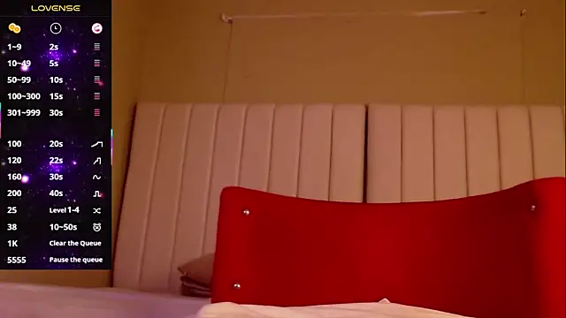 Angelllica  online show from October 30, 2025, 2:47 pm