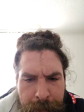 Wooderson107 online show from February 5, 2026, 4:25 pm