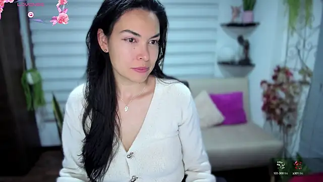 Snapshot of Lunlunera chatting on September 19, 2025, 1:42 am Lunlunera online show from September 19, 2025, 1:42 am
