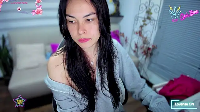 Lunlunera online show from March 13, 2026, 3:33 am