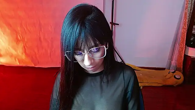 Snapshot of _holy_1 chatting on March 17, 2026, 12:13 am holy 1 online show from March 17, 2026, 12:13 am