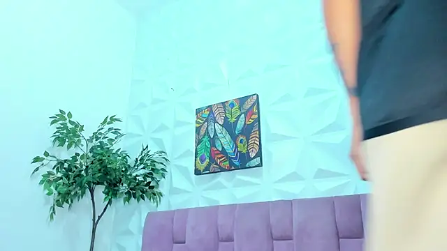 Snapshot of Hellen_Sky chatting on March 13, 2025, 7:06 pm Hellen Sky online show from March 13, 2025, 7:06 pm