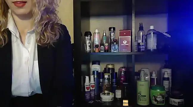 Snapshot of Natasha_Nannette chatting on February 26, 2025, 8:15 pm Natasha Nannette online show from February 26, 2025, 8:15 pm