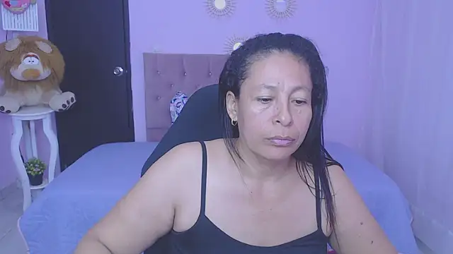 mature martina online show from February 15, 2026, 7:51 am