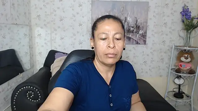 mature martina online show from July 7, 2026, 11:08 pm