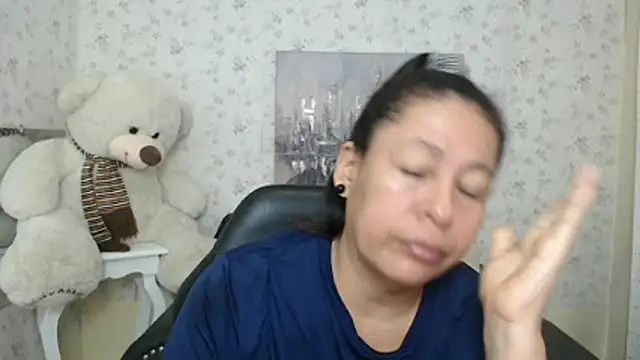 Snapshot of mature_martina chatting on May 16, 2026, 9:14 pm mature martina online show from May 16, 2026, 9:14 pm