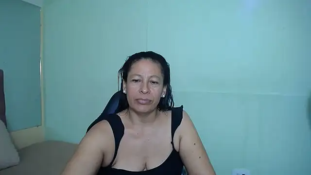 Snapshot of mature_martina chatting on February 26, 2025, 1:46 am mature martina online show from February 26, 2025, 1:46 am