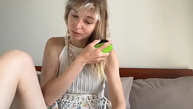 Snapshot of ivankai_ chatting on February 18, 2026, 3:26 am ivankai online show from February 18, 2026, 3:26 am