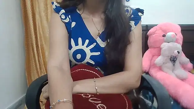 Snapshot of Sexy_iknoor chatting on July 24, 2026, 5:47 am Sexy iknoor online show from July 24, 2026, 5:47 am