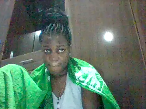 Snapshot of Alessandrajenna chatting on April 9, 2026, 9:21 pm Alessandrajenna online show from April 9, 2026, 9:21 pm