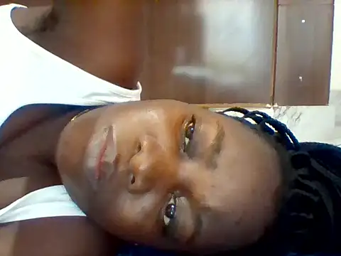 Snapshot of Alessandrajenna chatting on April 4, 2026, 7:48 am Alessandrajenna online show from April 4, 2026, 7:48 am