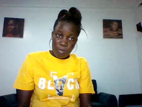 Snapshot of Alessandrajenna chatting on March 10, 2026, 4:22 pm Alessandrajenna online show from March 10, 2026, 4:22 pm