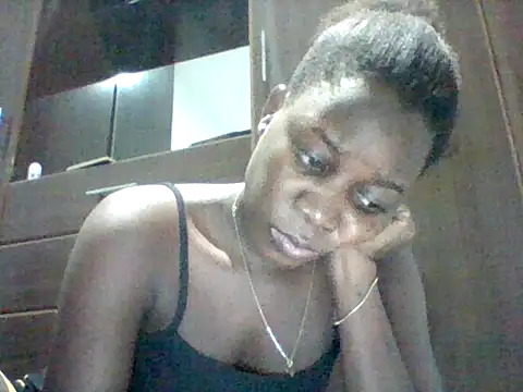 Snapshot of Alessandrajenna chatting on April 14, 2026, 8:03 pm Alessandrajenna online show from April 14, 2026, 8:03 pm