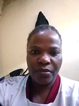 pretty-donna online show from May 22, 2026, 7:50 am