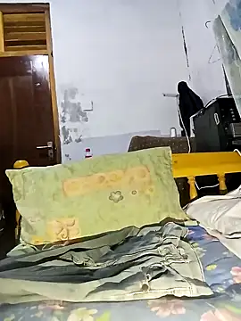 kaiz0217 online show from March 22, 2025, 10:59 pm