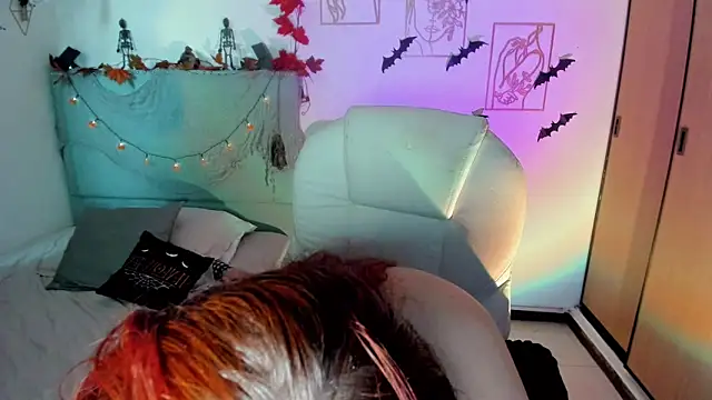 damn that booty online show from October 22, 2025, 11:20 am