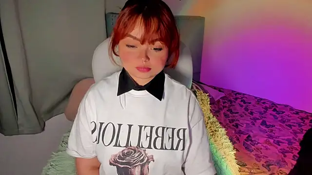 damn that booty online show from October 5, 2025, 12:23 am