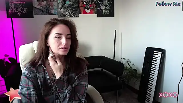 Snapshot of xx_adrihanna_xx chatting on February 12, 2025, 6:08 am xx adrihanna xx online show from February 12, 2025, 6:08 am