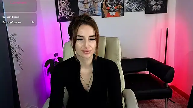 Snapshot of xx_adrihanna_xx chatting on March 14, 2025, 3:36 pm xx adrihanna xx online show from March 14, 2025, 3:36 pm