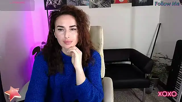 Snapshot of xx_adrihanna_xx chatting on February 17, 2025, 6:17 pm xx adrihanna xx online show from February 17, 2025, 6:17 pm
