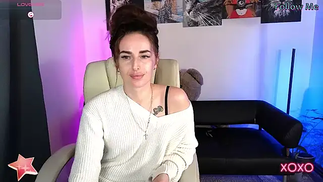 Snapshot of xx_adrihanna_xx chatting on February 18, 2025, 3:31 pm xx adrihanna xx online show from February 18, 2025, 3:31 pm