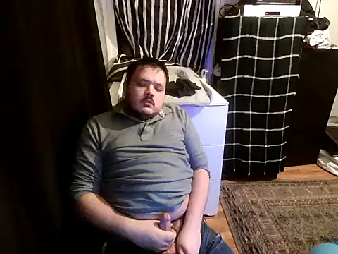 Bebemickey75 online show from March 14, 2025, 7:55 pm