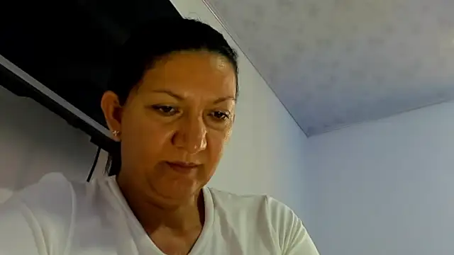 Angelblue  online show from April 1, 2026, 2:25 pm