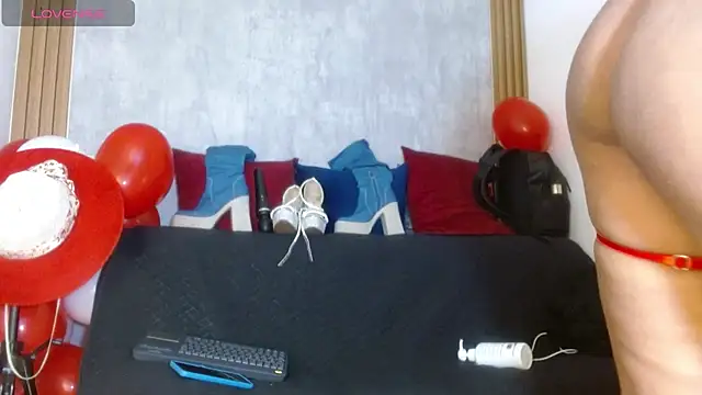 Snapshot of wendy_rivera_ chatting on February 18, 2025, 11:44 am wendy rivera online show from February 18, 2025, 11:44 am