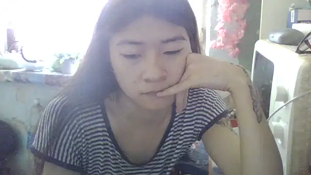 Snapshot of CarlyJoy chatting on June 23, 2026, 11:08 am CarlyJoy online show from June 23, 2026, 11:08 am
