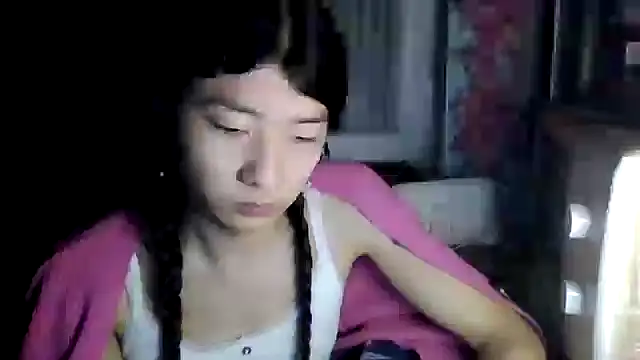 Snapshot of CarlyJoy chatting on April 23, 2026, 4:30 pm CarlyJoy online show from April 23, 2026, 4:30 pm