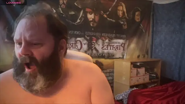 Snapshot of master_227 chatting on January 11, 2025, 10:40 am master 227 online show from January 11, 2025, 10:40 am