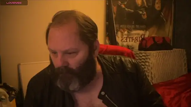 Snapshot of master_227 chatting on December 28, 2024, 7:33 am master 227 online show from December 28, 2024, 7:33 am