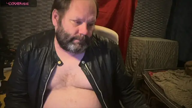 Snapshot of master_227 chatting on March 1, 2025, 4:58 am master 227 online show from March 1, 2025, 4:58 am