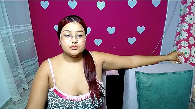 violeta rous online show from May 14, 2026, 3:31 pm