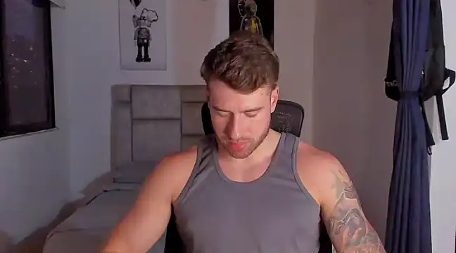 paul rogerr online show from February 14, 2025, 11:31 pm