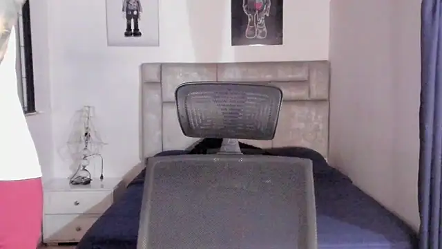 paul rogerr online show from November 6, 2025, 12:03 am