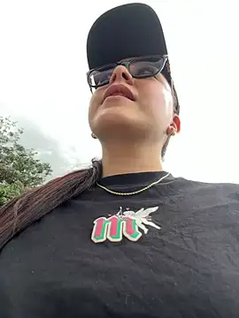 Snapshot of Natha_Fantasy chatting on February 22, 2026, 7:59 pm Natha Fantasy online show from February 22, 2026, 7:59 pm