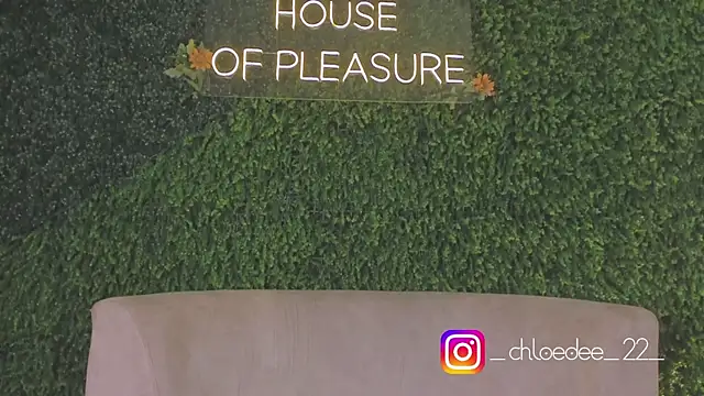 Snapshot of chloe_d chatting on October 5, 2025, 2:30 pm chloe d online show from October 5, 2025, 2:30 pm