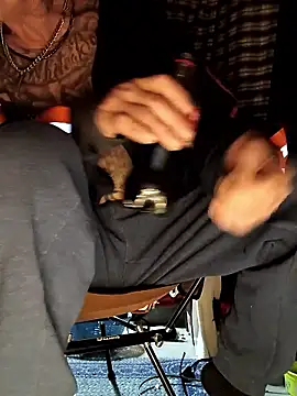 Snapshot of deepstroker42071 chatting on January 10, 2026, 12:17 am deepstroker42071 online show from January 10, 2026, 12:17 am