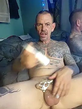 Snapshot of deepstroker42071 chatting on January 17, 2025, 7:30 am deepstroker42071 online show from January 17, 2025, 7:30 am