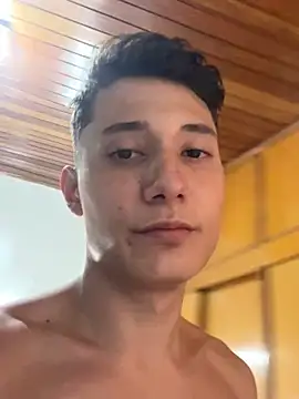 Snapshot of the_littleangel1 chatting on March 6, 2025, 7:32 pm the littleangel1 online show from March 6, 2025, 7:32 pm