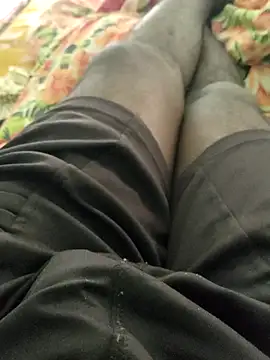 SILENT FUCKER 01 online show from February 18, 2025, 6:04 am