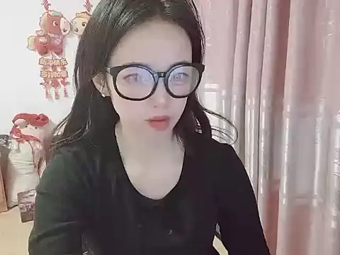 wwcc123 online show from April 10, 2026, 3:08 pm