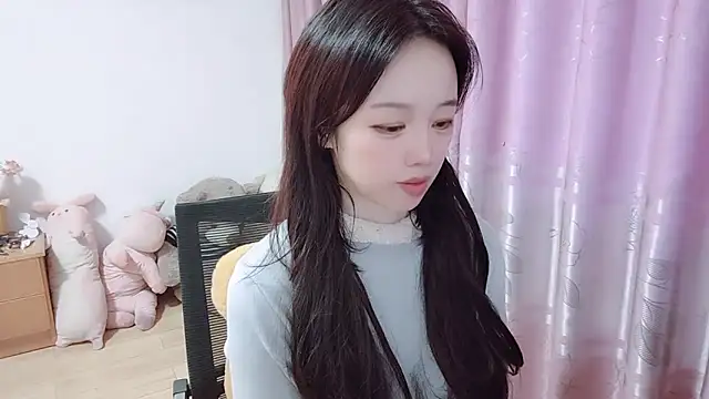 wwcc123 online show from October 22, 2025, 3:06 am