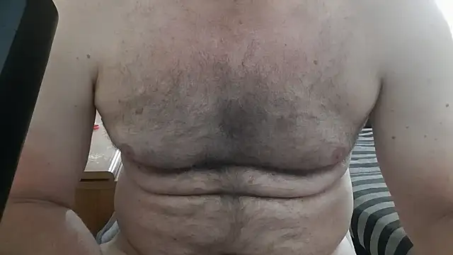 Snapshot of Ivanxx712 chatting on March 20, 2025, 4:20 pm Ivanxx712 online show from March 20, 2025, 4:20 pm