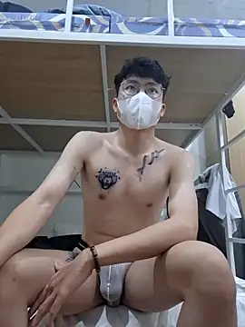 Snapshot of Gwencloudy chatting on March 21, 2026, 3:30 am Gwencloudy online show from March 21, 2026, 3:30 am