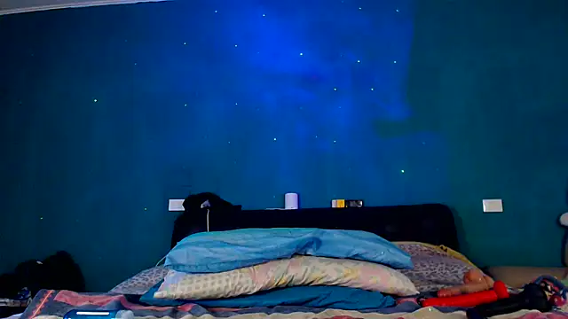 Snapshot of Karendolly__8 chatting on March 25, 2026, 7:02 pm Karendolly 8 online show from March 25, 2026, 7:02 pm